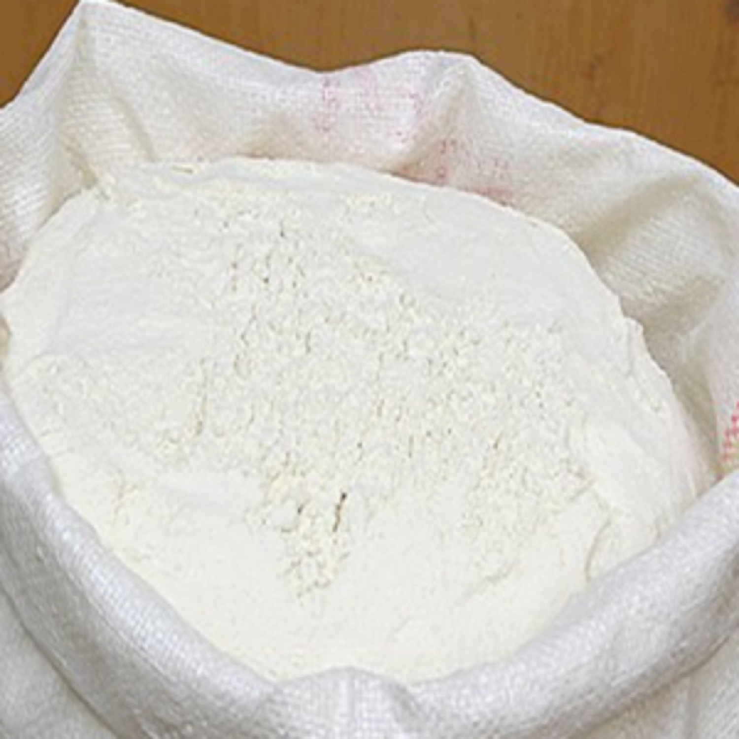 We sell Cassava flour at affordable prices